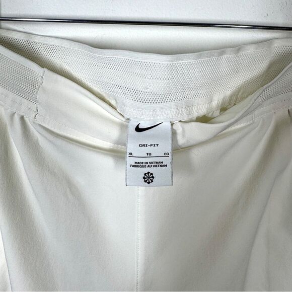 Nike Men’s Size XL White Dri-Fit Standard Fit Tennis Athletic Shorts - Picture 6 of 9